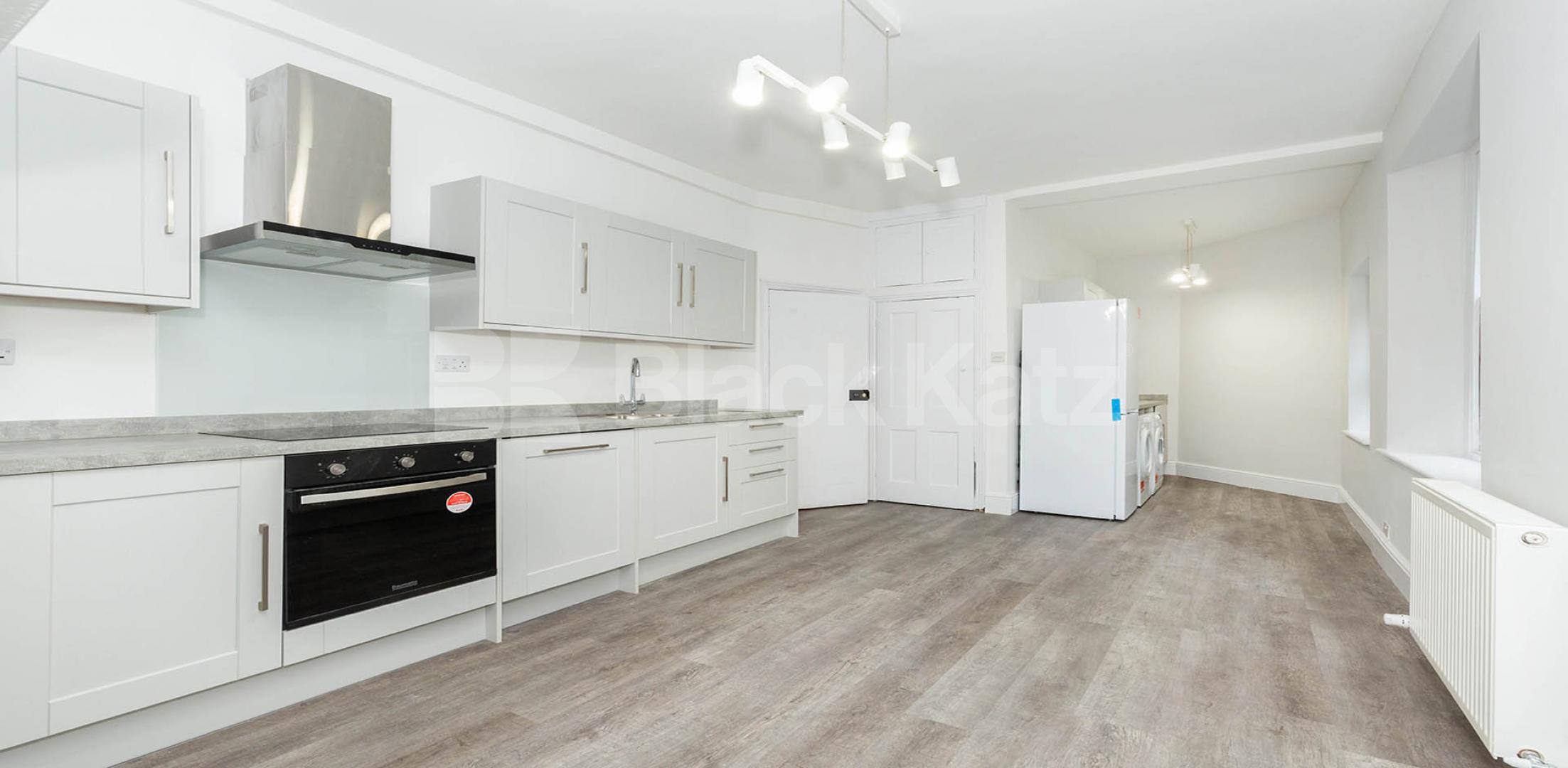			3 Bedroom, 1 bath, 1 reception Apartment			 Hornsey Lane, Highgate